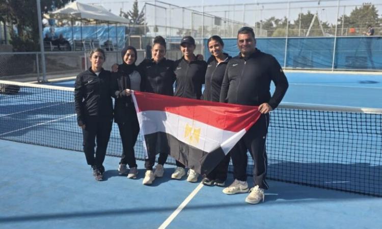 منتخب التنس يكتسح إسرائيل .. والوزير يشيد ببنات مصر